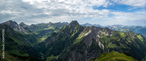 Panoramic hike at the Nebelhorn in Allgau