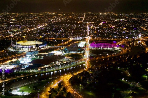 night view of the city of Melbourne 