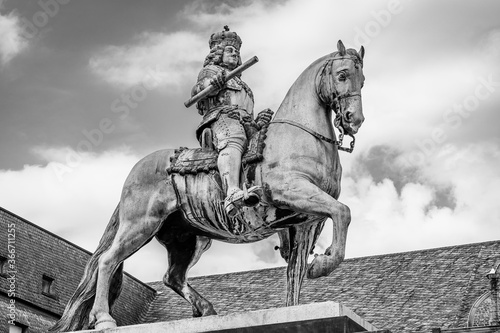 Equestrian statue of Jan Wellem (Johann Wilhelm II) elector palatine of Wittelsbach dynasty, baroque statue built in 1711 in the old town market square in Dusseldorf, West Rhine Westphalia, Germany