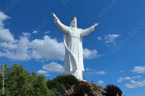 statue of jesus christ king
