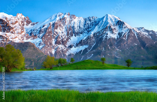 mountain landscape Iraki - Kurdistan