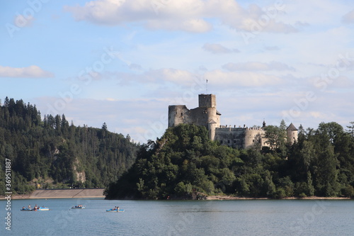 Zamek w Niedzicy - Jezioro Czorsztyńskie