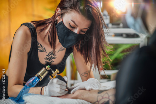 Tattooing Safety During Coronavirus Crisis