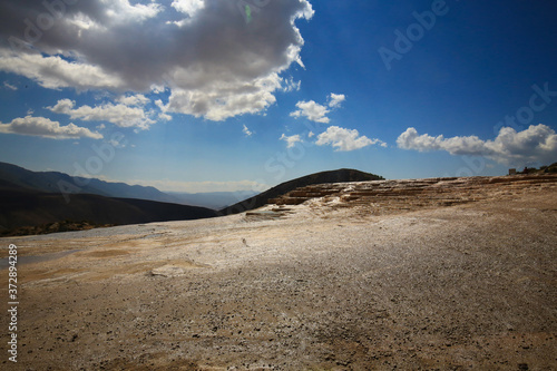 Iran, Badab Soort, prowincja Mazandaran, skalne tarasy,krajobraz, pustynia, góra, niebo,chmura, chmura, droga, krajobrazowy, kamienie, panorama, bezdroża, wulkan, beuty, canion, czerwień, piach,