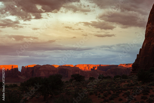 monument valley usa rock sandstone