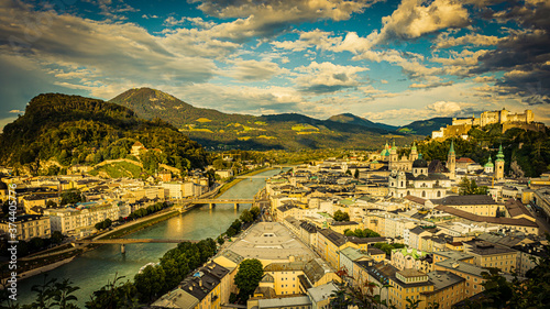 Salzburg Altstadt mit Festung