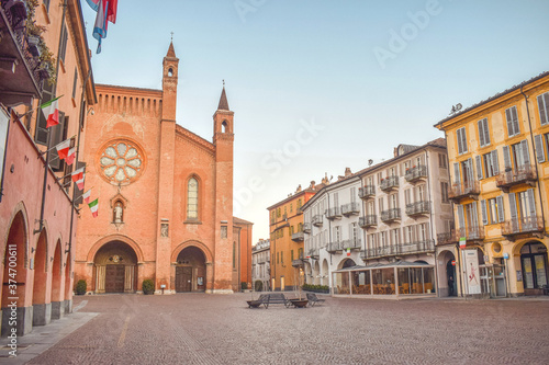 La città di Alba (CN) durante i primi giorni di lockdown a causa del Coronavirus