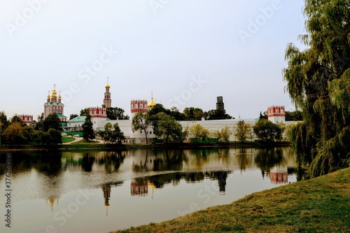 Novodevichy Bogoroditse-Smolensky monastery-Orthodox female monastery in Moscow on the river Bank