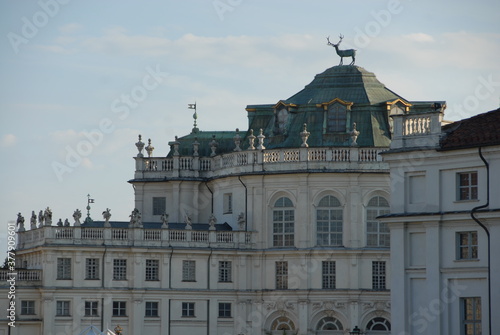 the hunting lodge of Stupinigi is a residence erected for the Savoy between 1729 and 1733 to a design by the architect Filippo Juvarra.