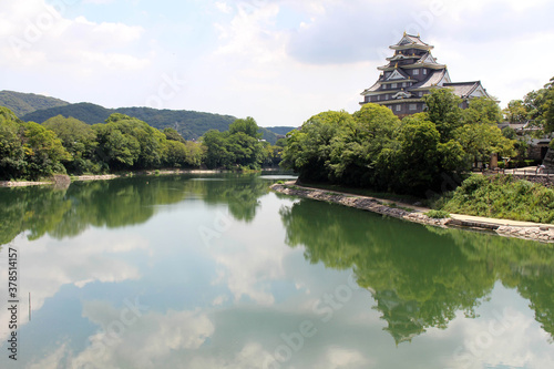 Lake reflection of Okayama-jo or Okayama Castle