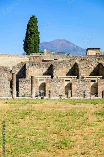 View of pompeii with vesuvius in the background