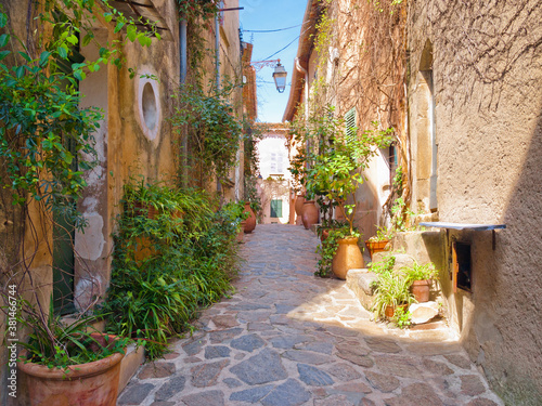 Street in Ramatuelle village, French Riviera, Cote d'Azur, Provence, southern France