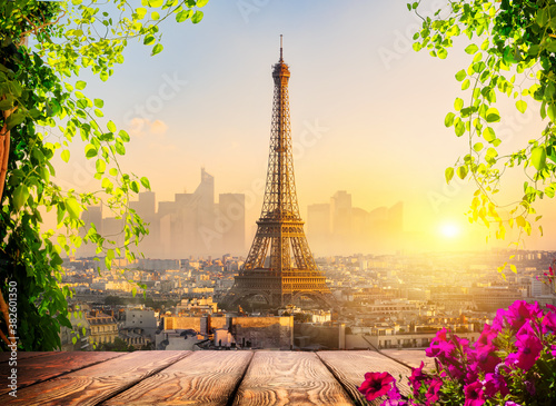 Background of Paris