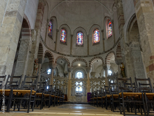 romanische Kirche St. Maria im Kapitol