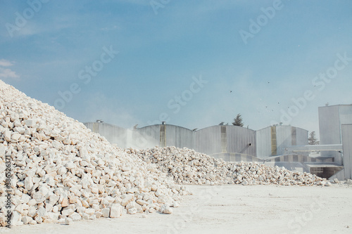 piedras de cal en una fabrica