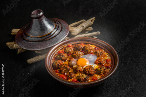 タジン鍋 北アフリカ料理 North African clay pot dishes(Tagine)