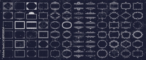 様々な形状のビンテージフレームセット