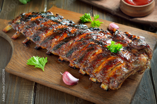 Spicy hot grilled spare ribs