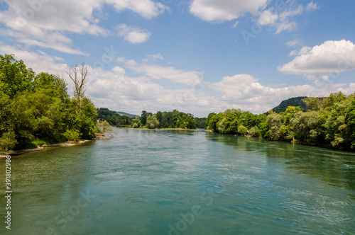 Brugg, Wasserschloss, Flusslandschaft, Aare, Fluss, Limmat, Reuss, Zusammenfluss, Aareuferschutzgebiet, Wald, Waldweg, Brückenwanderung, Auenschutzpark, Aargau, Sommer, Schweiz