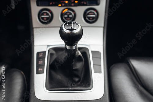 Manual gearbox handle in the car 