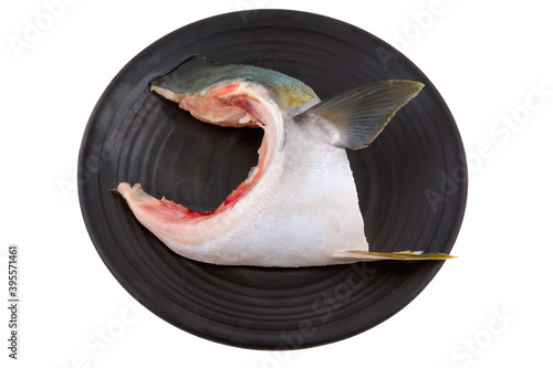 yellow tail fish cheek