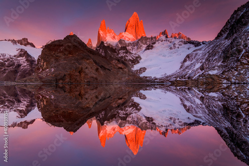 Dawn over the Lago De Los Tres. Fitz Roy, Patagonia, Argentina
