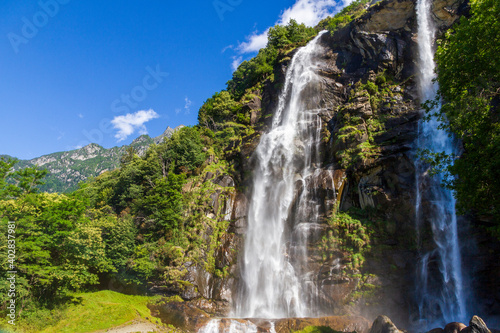 Around the Acquafraggia waterfall 