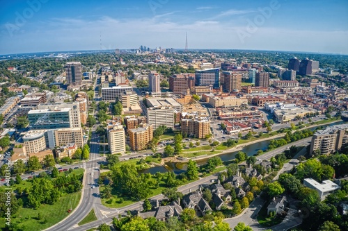 Kansas City has a thriving Shopping District with a Skyline of its own