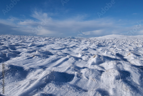 snow waves pattern on a hill