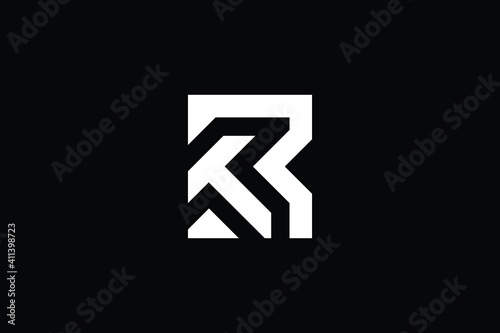 RT logo letter design on luxury background. TR logo monogram initials letter concept. RT icon logo design. TR elegant and Professional letter icon design on black background. T R RT TR