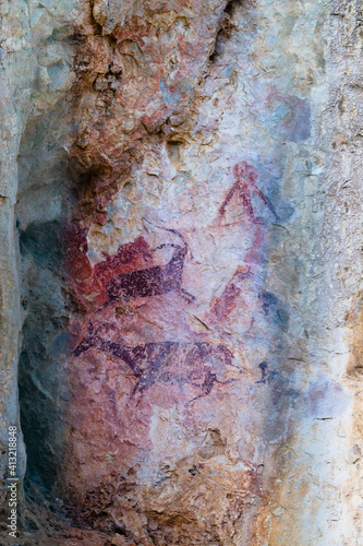 Pinturas rupestres de la península iberica, Cerca del pueblo de Perello. 
