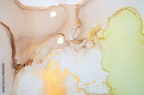 Golden Abstract Liquid. Alcohol Ink Drops. Colorful Flow Illustration. Ink Acrylic Pattern. Abstract Background Liquid. Contemporary Modern Mix. Fluid Abstract Background Liquid.
