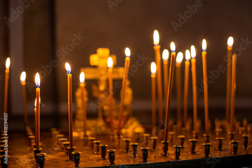 funeral memorial table, requiem stand, small table for requiem services, kanun, panikhidnik