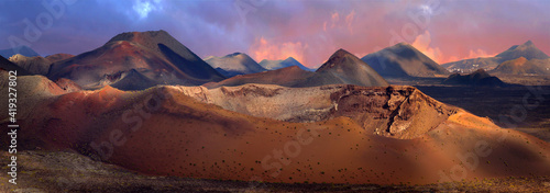 Lavalandschaft Nationalpark Timanfaya, Insel Lanzarote, Kanaren, Spanien, Europa, Panorama