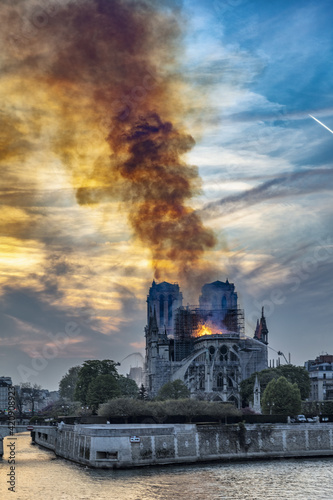 Notre-Dame de Paris fire, Paris, Ile-de-France, France