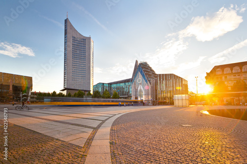 Sonnenuntergang auf dem Leipziger Augustusplatz.