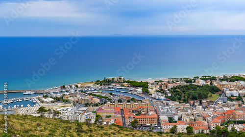 Ville en bord de mer en Italie