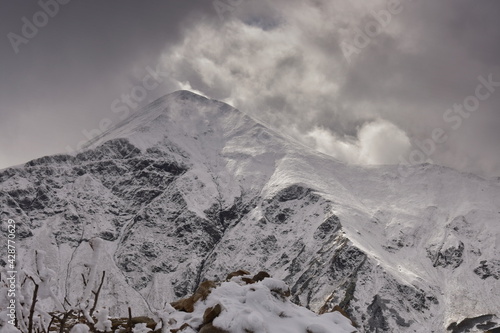 Starorobocianski Wierch, Tatry Zachodnie, góry, wiosna, śnieg, jesień, TPN