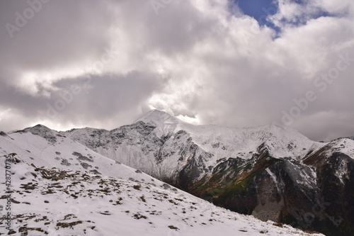 Starorobocianski Wierch, Tatry Zachodnie, góry, wiosna, śnieg, jesień, TPN