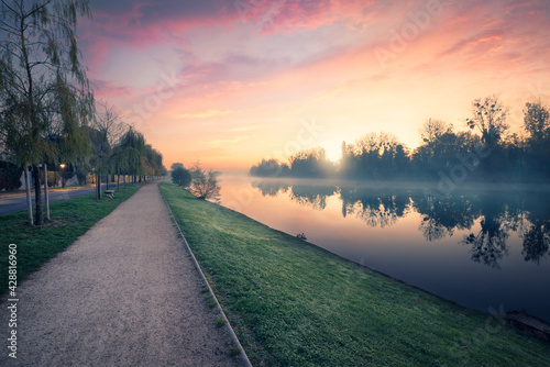 The Seine River. Carrieres sur Seine, Yvelines, France