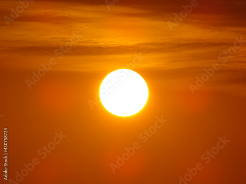 [Madagascar] Orange sun at sunset in Ifaty