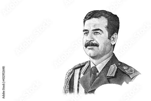 Saddam Hussein cut from 25 Iraqi dinar banknote issued in 1986