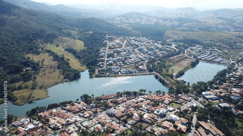 Foto Aérea Escarpas do Lago Capitólio