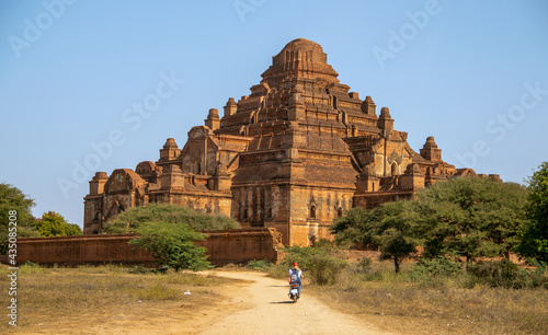 scooter near ancien temple bagan