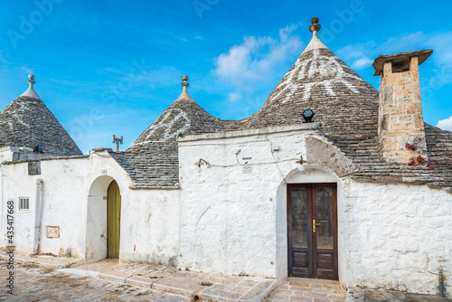 Malownicze miasteczko we Włoszech z pięknymi domkami - Alberobello