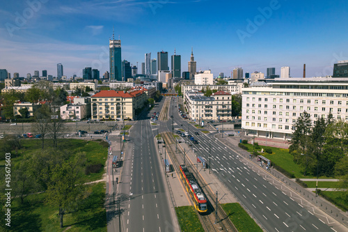 Warszawa aleja Niepodległości 2021