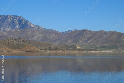 The beautiful scenery of Lake Isabella, in the southern Sierra Nevada Mountains, Kern County, California.