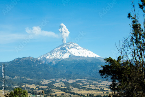 Popocatepetl, a Mexican active volcano near Mexico city. View from Amecameca.