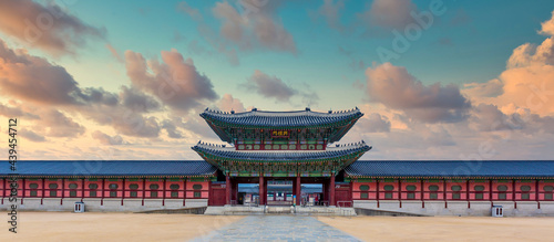 Gyeongbok palace in Seoul City, Gyeongbokgung palace landmark of Seoul, South Korea, Korean wooden traditional house in Gyeongbokgung the main royal palace of Joseon dynasty.