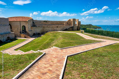 Castello Aragonese